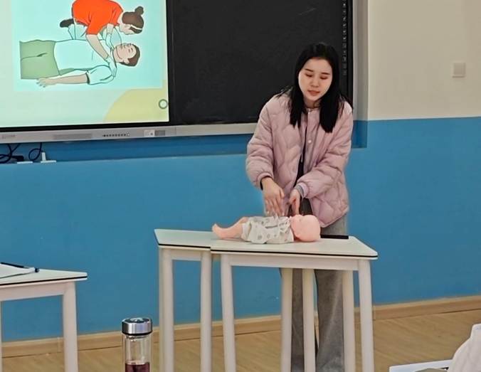 图示, 示意图

中度可信度描述已自动生成:ver1
